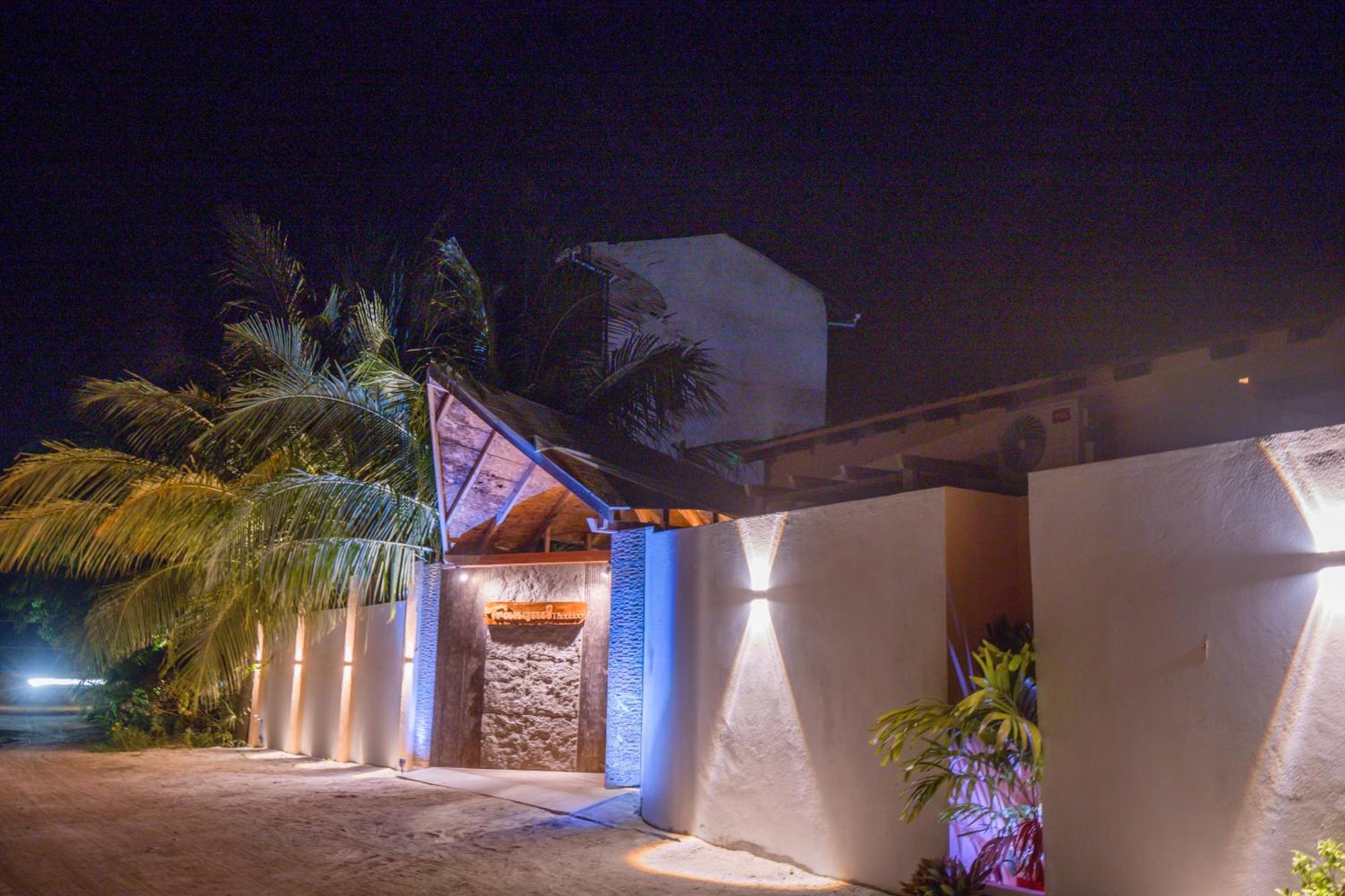 Tranquil Thoddoo Hotel Exterior photo