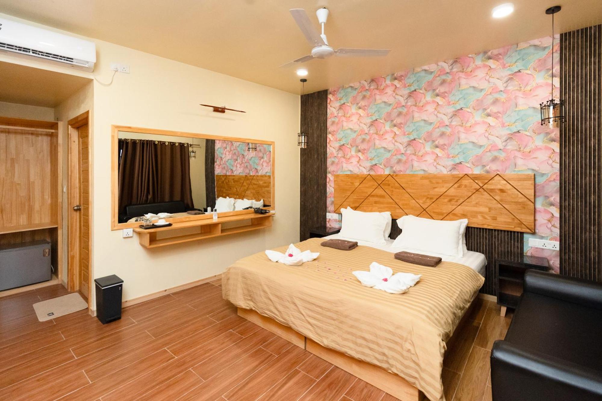 Tranquil Thoddoo Hotel Exterior photo